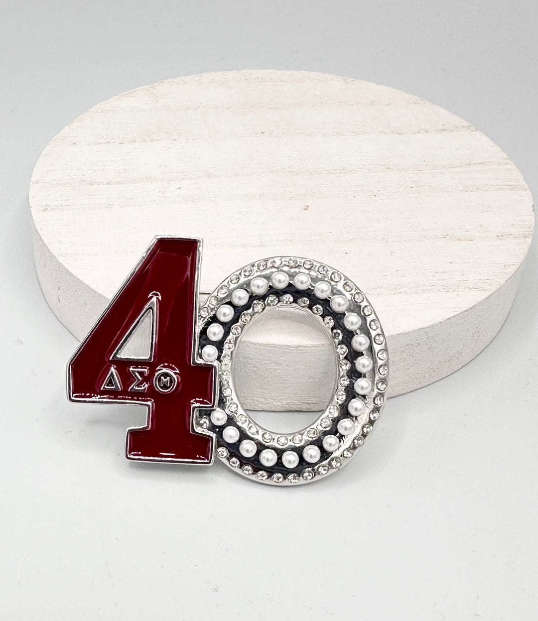 Delta Sigma Theta 40th ΔΣΘ Golden Anniversary Pin