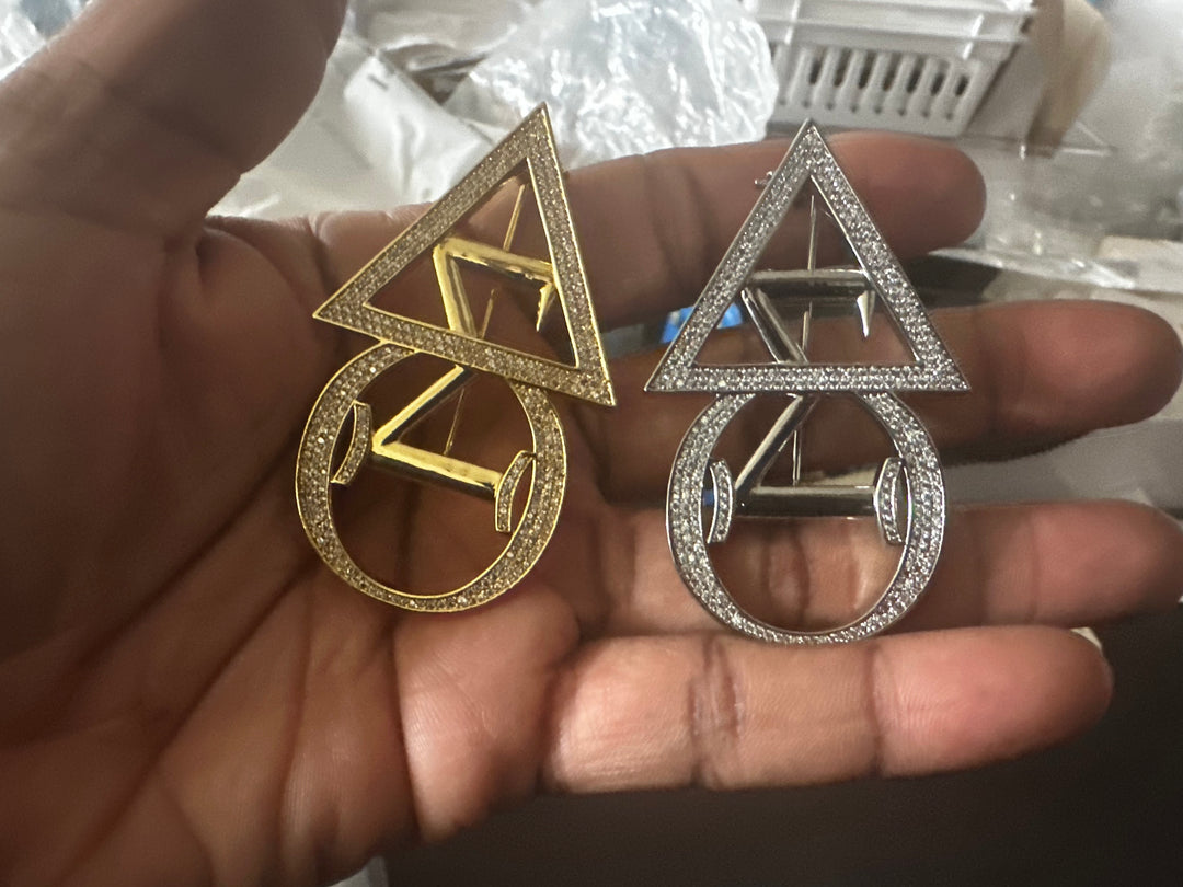 **NEW** Delta Sigma Theta Triarche' Brooch Pin