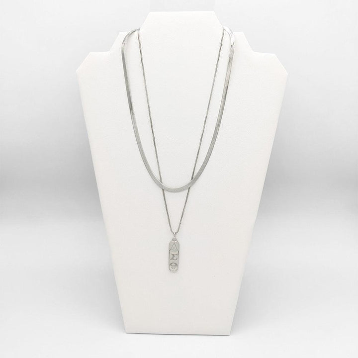 Herringbone and box chain set with DST Pendant by Utopia Creations.